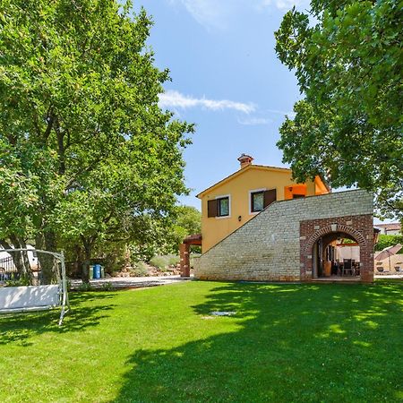 Villa Hrast Bacva Višnjan المظهر الخارجي الصورة
