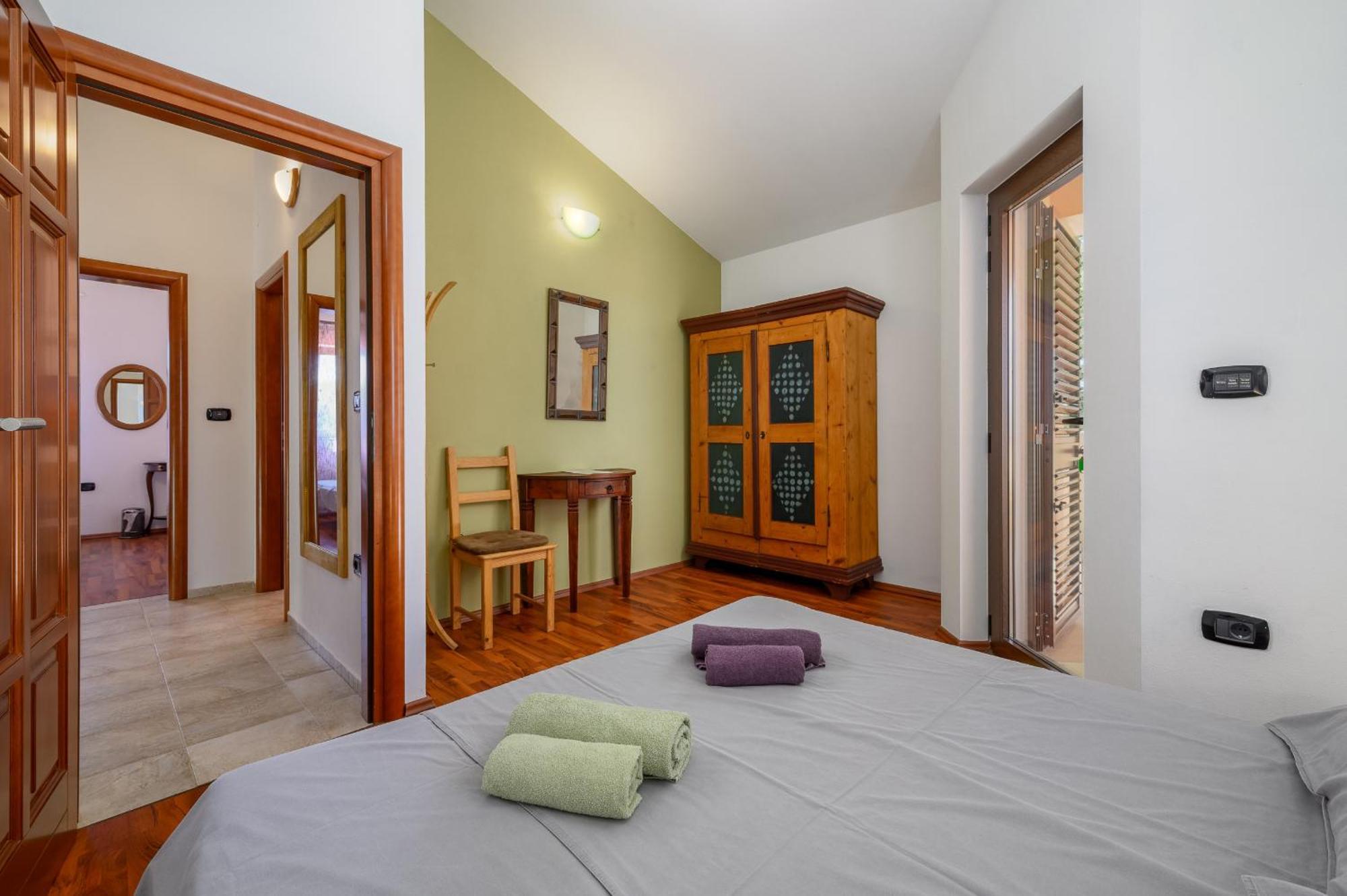 Villa Hrast Bacva Višnjan المظهر الخارجي الصورة